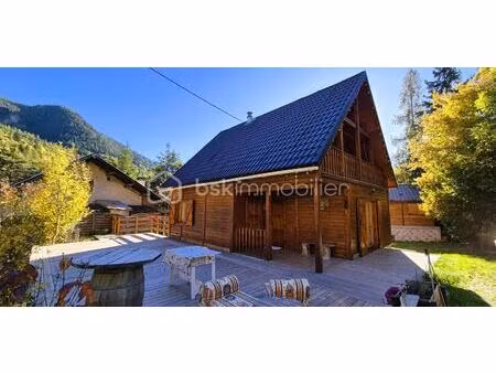 chalet de 130 m² à villars-colmars