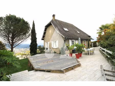 maison cossue à lourdes 7 pièces 218.6 m² avec très belle vue pyrénées