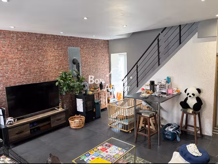 coquette maison mitoyenne entierement renovee 3 pièces 90 m2