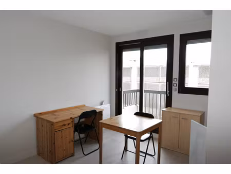 studio meublé jaude rénové