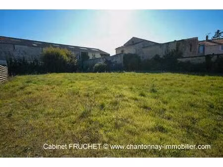 vente terrain à chantonnay (85110) : à vendre / chantonnay