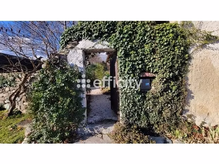 maison 11 pièces - 275 m²