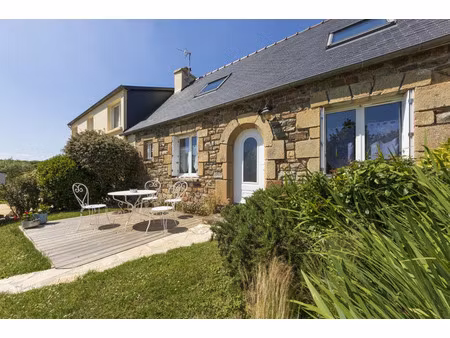 lanvéoc – ensemble de gîtes de charme  rénové avec goût  entre campagne et mer