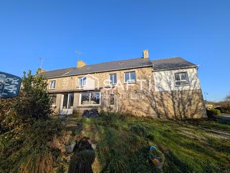 maison de bourg avec jardin arboré