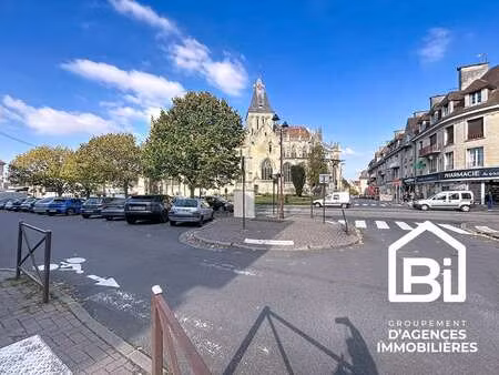 vente bureaux et commerces à falaise (14700) : à vendre / 115m² falaise