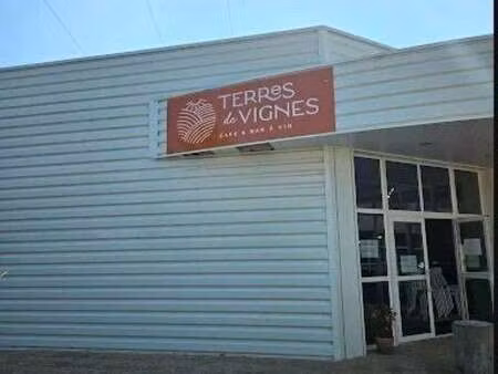 location bureaux et commerces à la séguinière (49280) : à louer / 305m² la séguinière