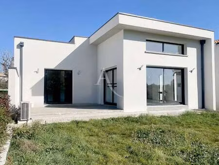 location maison au bignon (44140) : à louer / 144m² le bignon