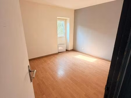 location appartement 3 pièces 71m² le bousquet d orb 34260