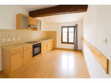 location appartement 3 pièces 63m²
