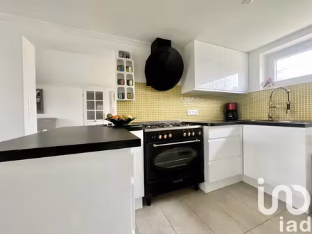 vente maison 6 pièces 119 m² à gençay (86160)  174 000 €