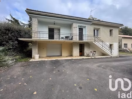 vente maison 6 pièces 154 m² à saint-laurent-de-céris (16450)  129 900 €
