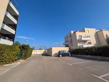 achat parking la londe les maures 83250