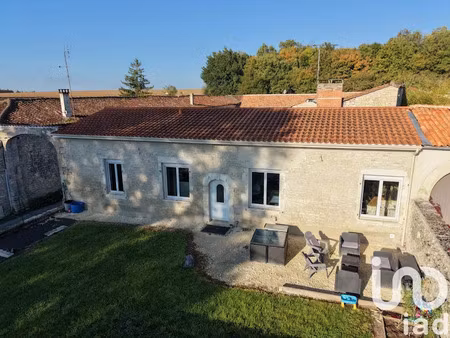 vente maison 5 pièces 174 m² à fouqueure (16140)  159 000 €