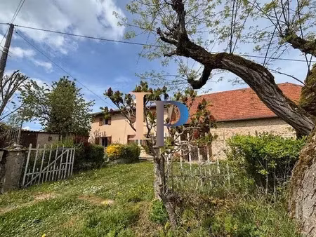 vente maison 5 pièces 124 m² à charlieu (42190)  159 000 €