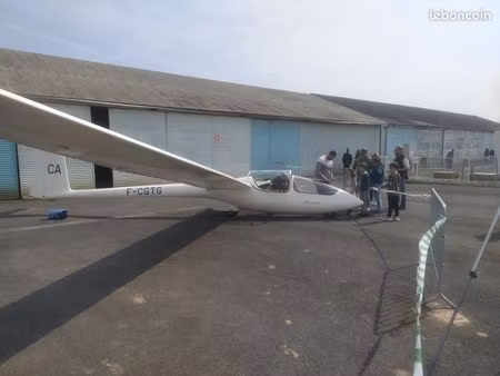 location place hangar avion-ulm lfqd arras 62