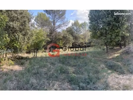 terrain 2 014 m² grambois