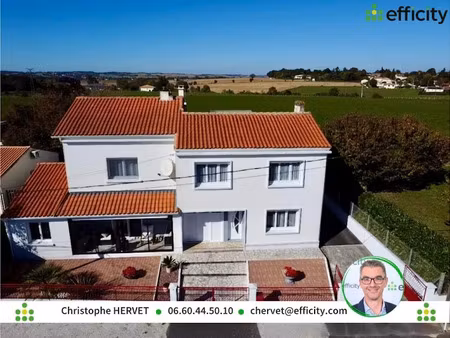 vente maison 7 pièces 166 m² à balzac (16430)  240 000 €