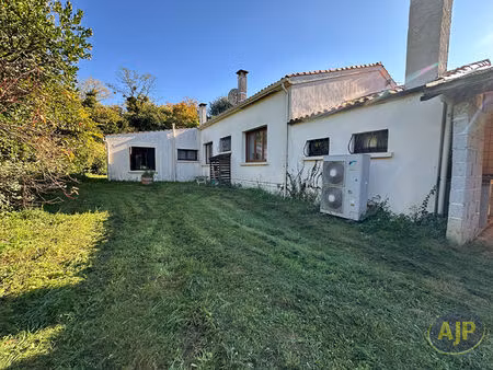 vente maison 4 pièces 134 m² bois (17240)
