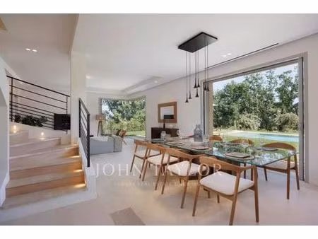 maison de luxe de 5 pièces en location à vence  france