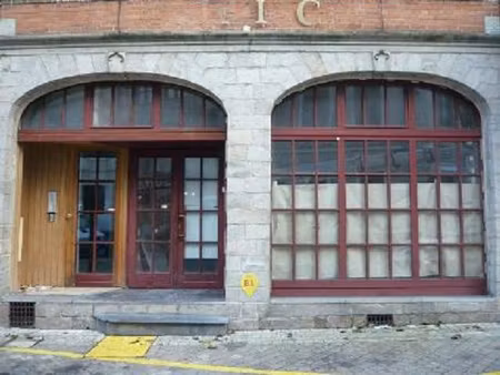 location local commercial 120m² douai 59500