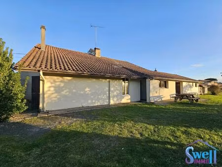 sur 420m² de terrain face à la nature  maison à finir de rén