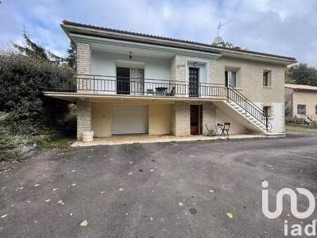 vente maison à saint-laurent-de-céris (16450) : à vendre / 154m² saint-laurent-de-céris
