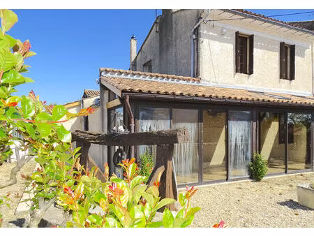 vente maison 5 pièces 137 m² saint-ciers-de-canesse (33710)