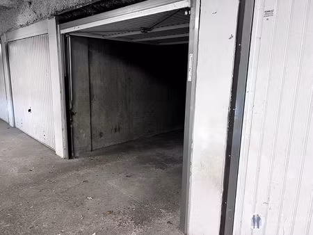 garage saint martin d'hères 14 m2