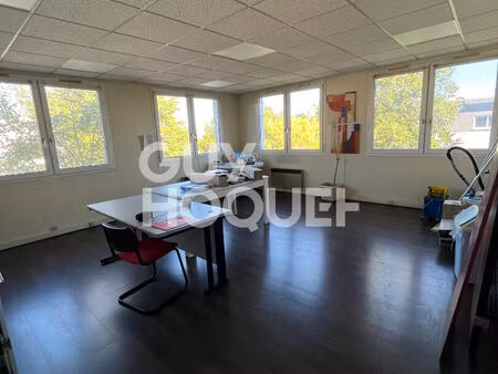 marsannay la cote : location bureaux 75 m2 parc grd crus