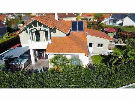 vente maison 6 pièces 125m2 serres-castet 64121 - 365000 € - surface privée