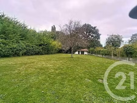 vente terrain à guingamp (22200) : à vendre / 800m² guingamp