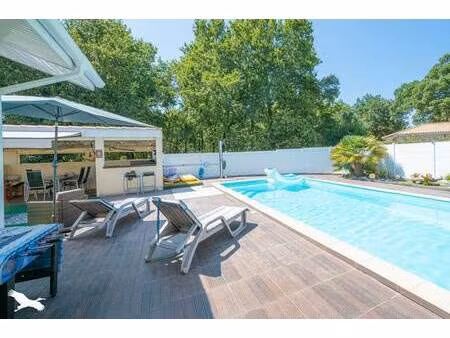vente maison 5 pièces 169 m² bias (40170)