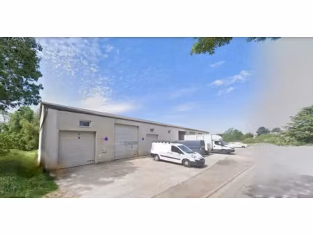 a louer - local de stockage 79 m² - ideal artisans