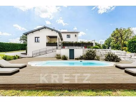 maison familiale avec piscine