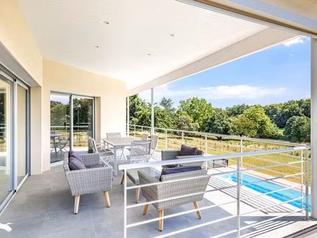 vente maison 6 pièces 129 m² à pompignac (33370)  550 000 €