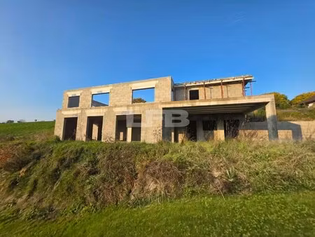 immeuble à terminer – appartements ou maison individuelle