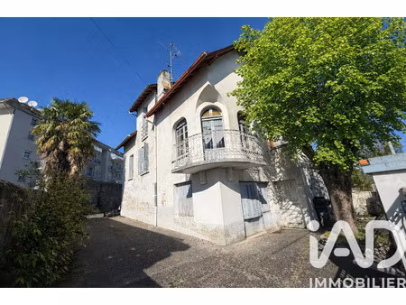 vente maison à lourdes (65100) : à vendre / 225m² lourdes