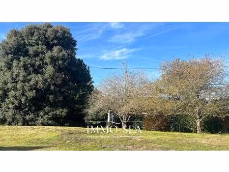 terrain constructible à vendre