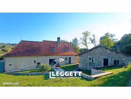 maison 4 pièces 136 m²