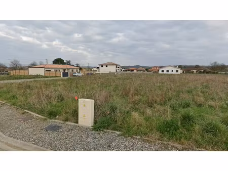 vente terrain 514 m² à rieux (31310)  55 000 €