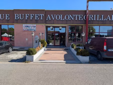 vente locaux professionnels 1250 m² à grigny (91350)  280 000 €