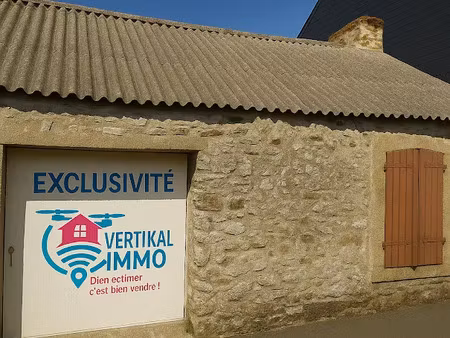 vente parking 30 m² à plomodiern (29550)  36 000 €