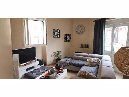 location appartement 3 pièces 66 m² à fumel (47500)  500 €