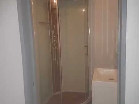 location appartement 4 pièces 60 m² à roanne (42300)  580 €