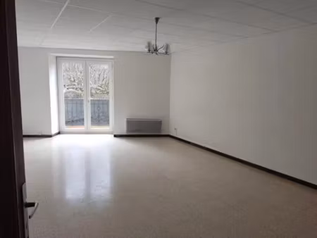 location appartement 3 pièces 65.81 m² à barjac (30430)  613 €