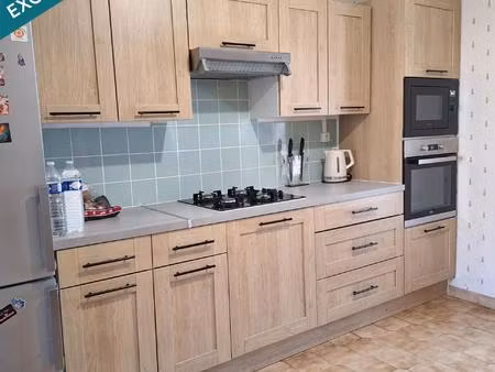 maison avec dépendances +terrain constructible non attenant