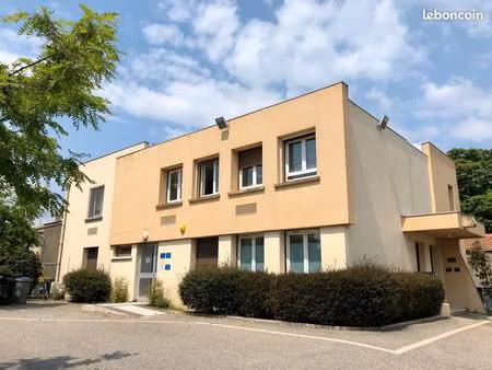 local professionnel pour cabinet infirmier