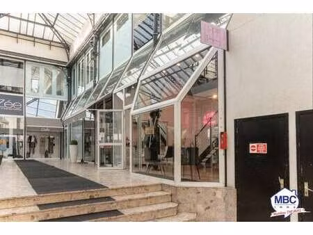 location bureaux et commerces à cholet (49300) : à louer / cholet