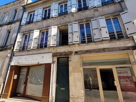 centre ville saint jean d'angély