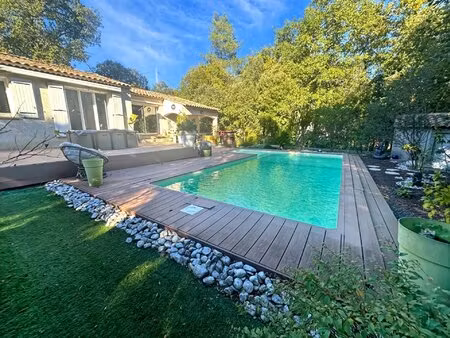 belle villa recente 120 m2 sur 1000 m2 terrain avec piscine